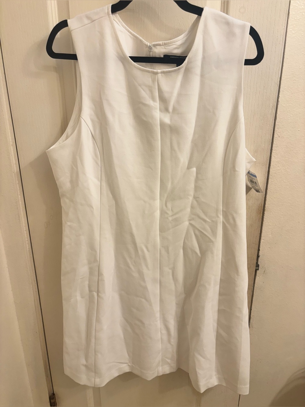 French Connection White Sleeveless Shift Dress